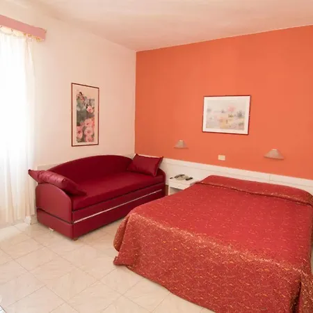 Hotel Regina 3*